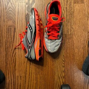 Saucony Kinvara 4 Running Shoes - Gray, silver pink and black size 10.5